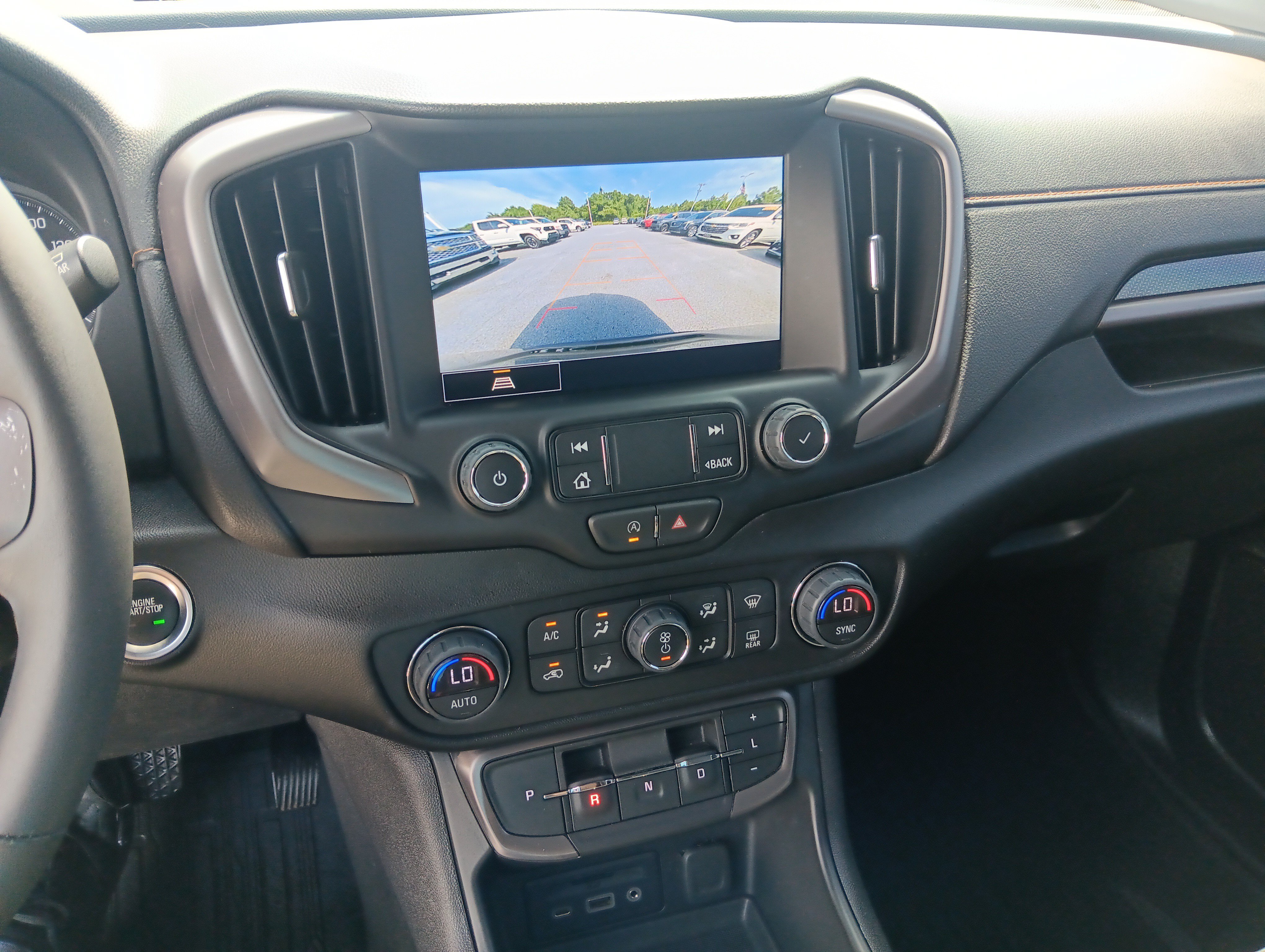 Used 2022 GMC Terrain AT4 w/ LPO, Floor Liner Package AWD/4WD image 13