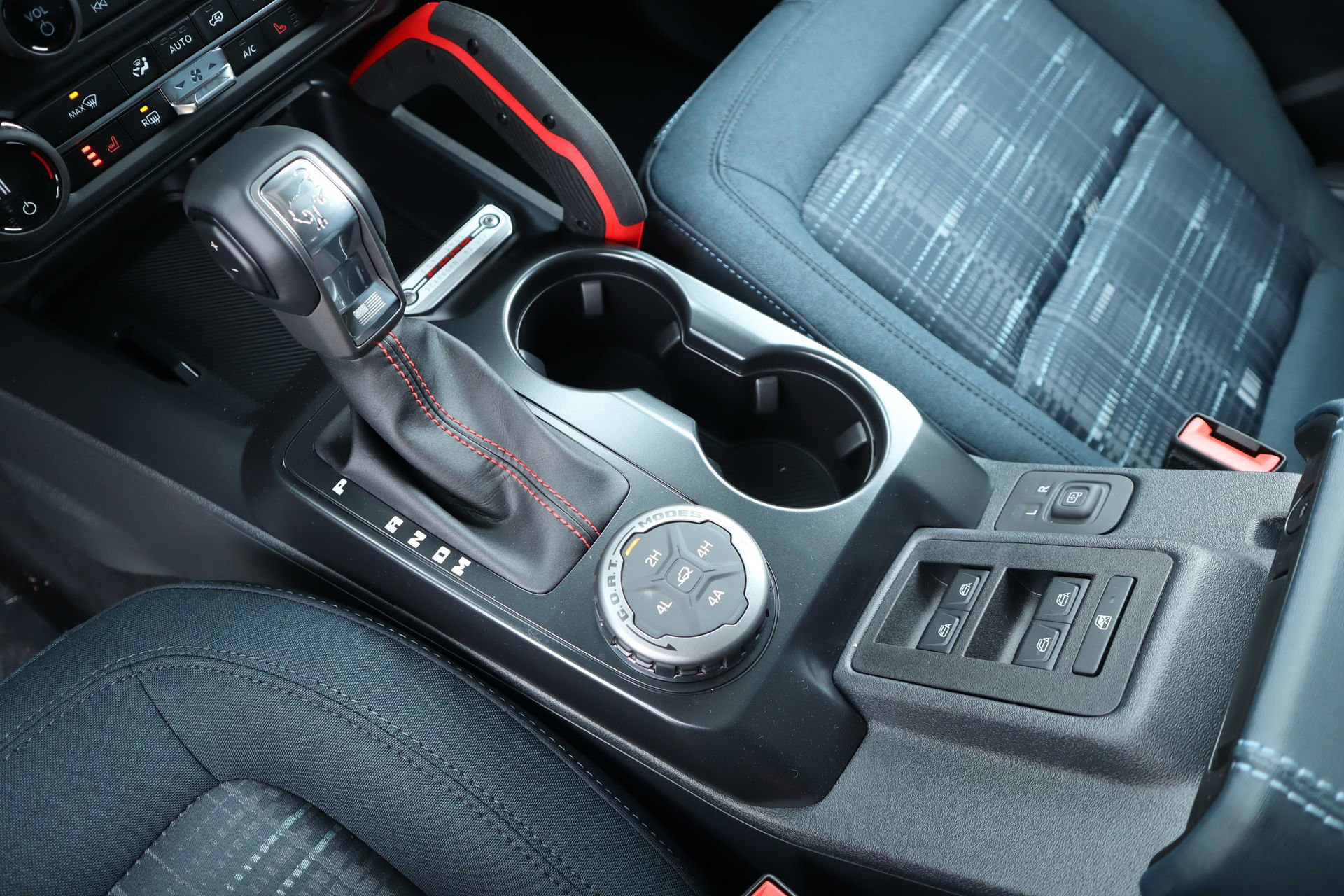 New 2026 Ford Bronco Heritage Edition AWD/4WD image 11