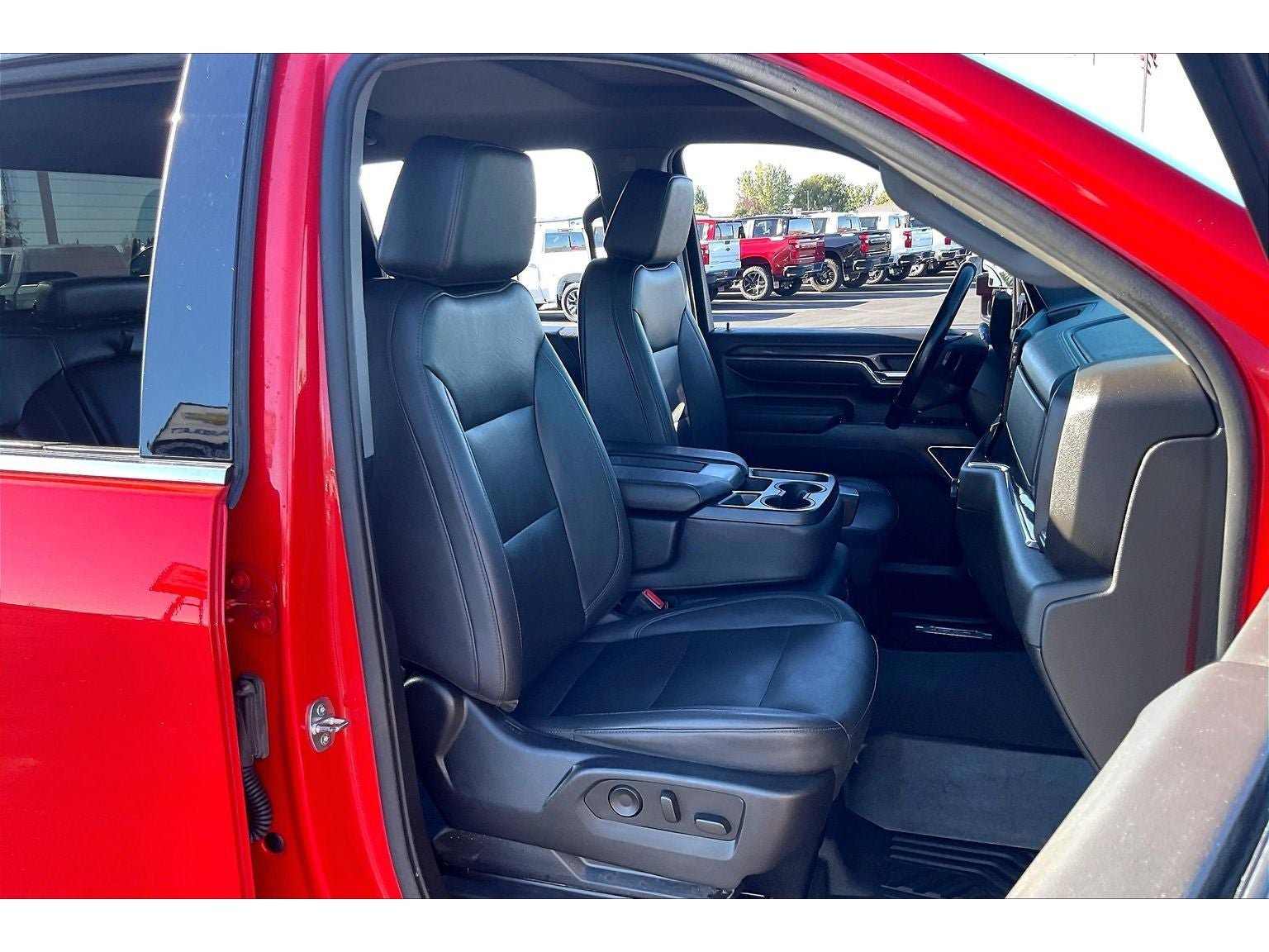 Used 2024 Chevrolet Silverado 3500 LTZ AWD/4WD image 8