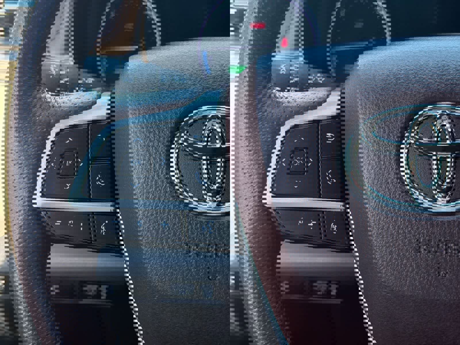 Used 2022 Toyota Sienna Platinum image 26