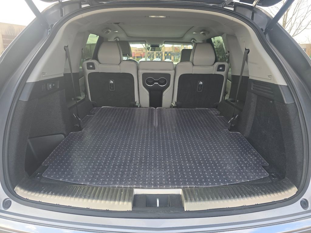 Used 2023 Acura MDX SH-AWD w/ Advance Package image 19