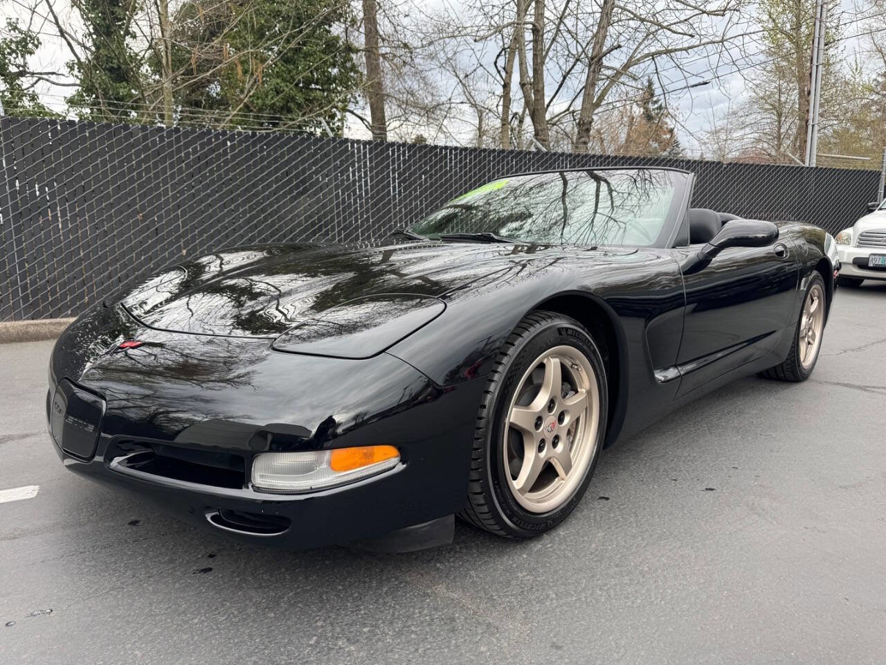 Used 2001 Chevrolet Corvette Convertible w/ Preferred Equipment Group2 image 1