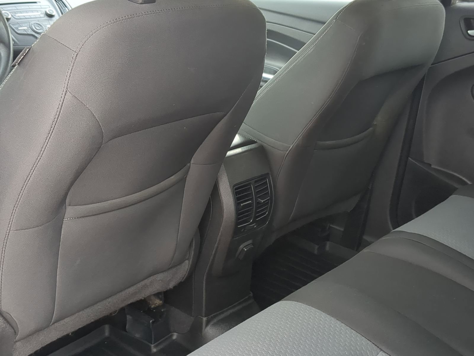 Used 2017 Ford Escape SE image 21