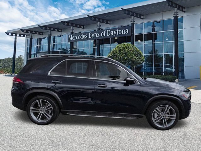 Certified 2021 Mercedes-Benz GLE 350 w/ Premium Package image 3