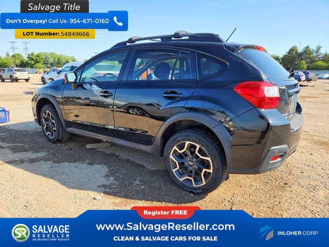 Used 2017 Subaru Crosstrek 2.0i Premium w/ Moonroof Package AWD/4WD image 3