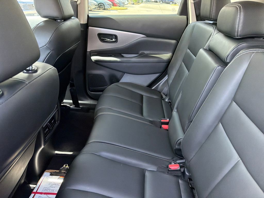 Used 2024 Nissan Murano SV w/ SV Midnight Edition Package AWD/4WD image 33