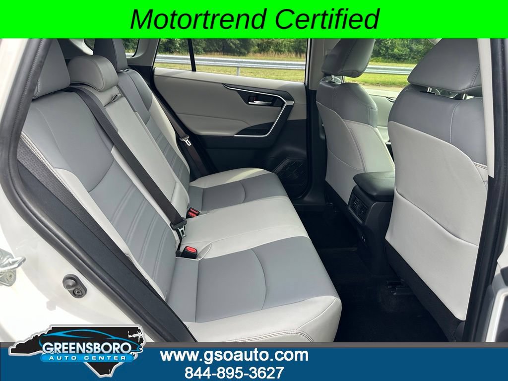 Used 2019 Toyota RAV4 XLE Premium AWD/4WD image 22