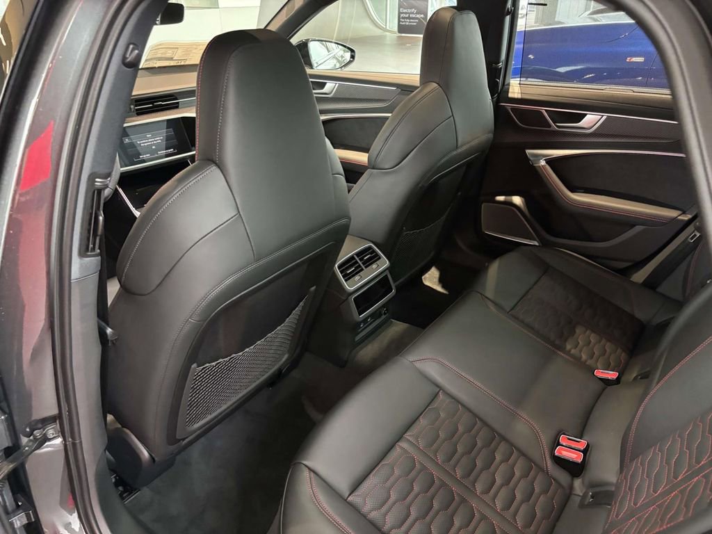 New 2026 Audi RS 6 performance image 25