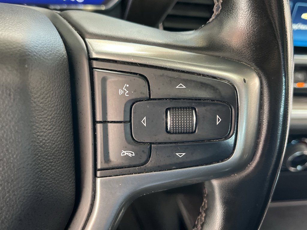 Used 2024 Chevrolet Silverado 2500 LTZ w/ LTZ Convenience Package image 19