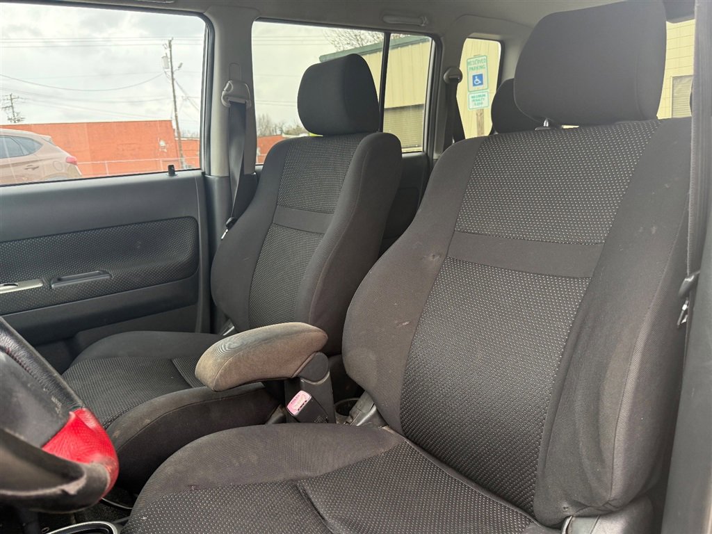 Used 2004 Scion xB image 17