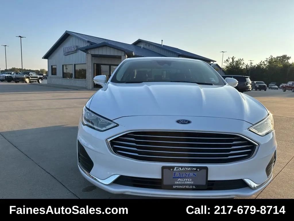 Used 2019 Ford Fusion SEL FWD image 29