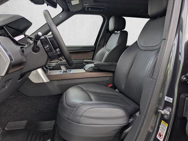 Certified 2023 Land Rover Range Rover SE image 17