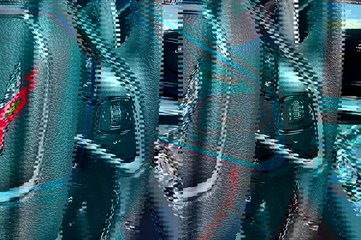 Used 2023 Chevrolet Corvette Stingray Coupe w/ Z51 Performance Package image 9