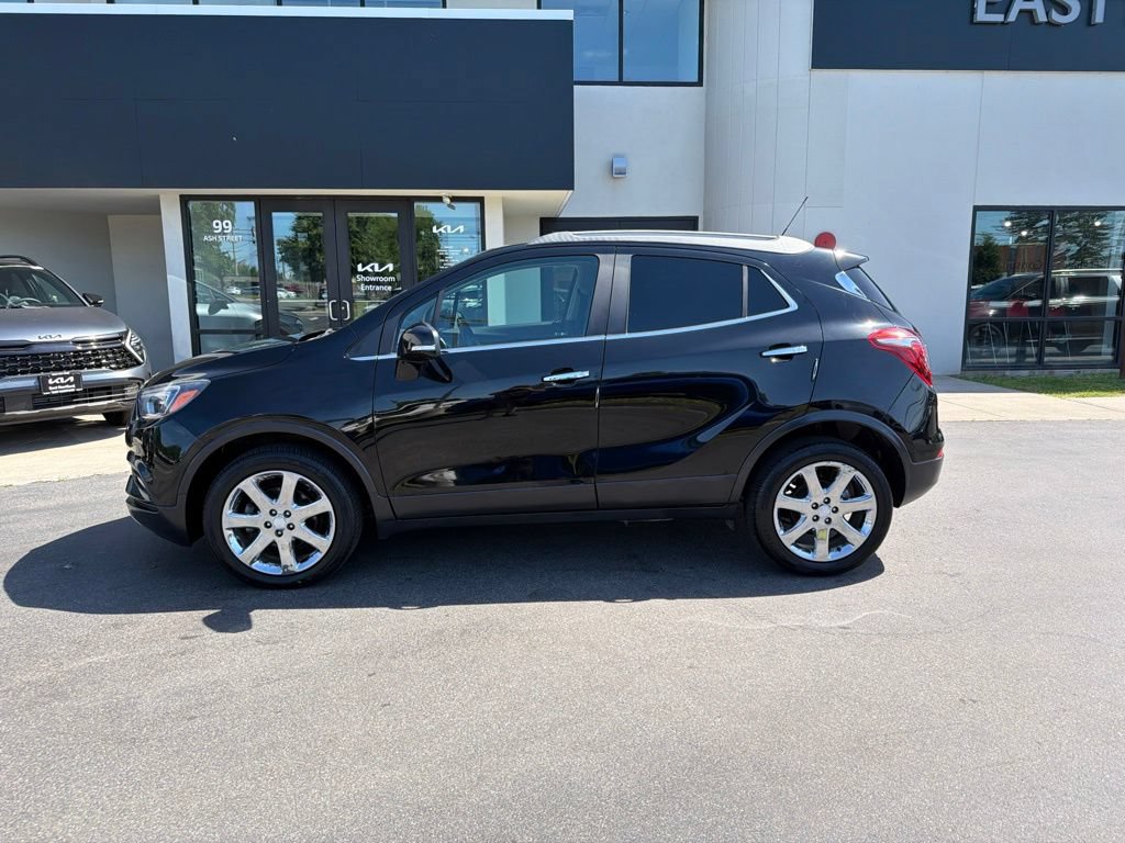 Used 2018 Buick Encore Premium w/ Experience Buick Package AWD/4WD image 2