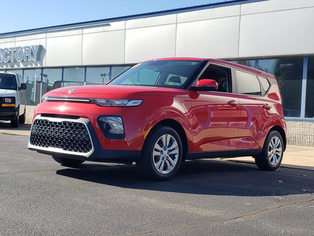 Used 2020 Kia Soul LX image 3