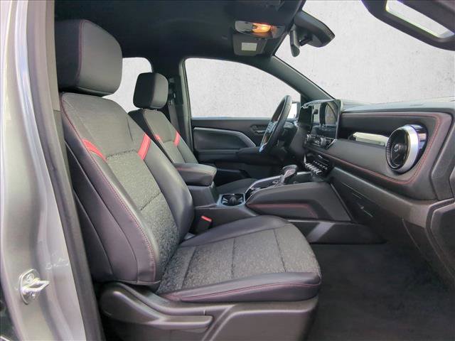 Certified 2025 Chevrolet Colorado Z71 w/ Technology Package image 24