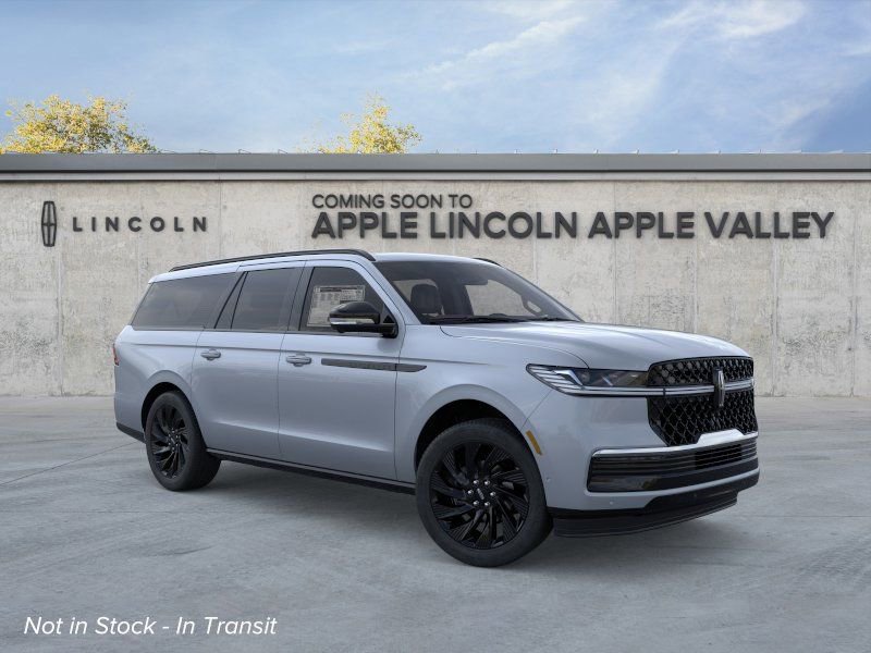New 2026 Lincoln Navigator L Reserve AWD/4WD image 7