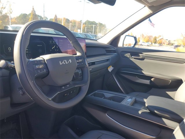 New 2026 Kia EV9 Wind image 13