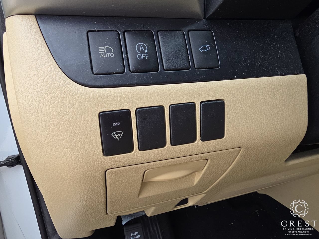 Used 2019 Toyota Highlander XLE FWD image 10