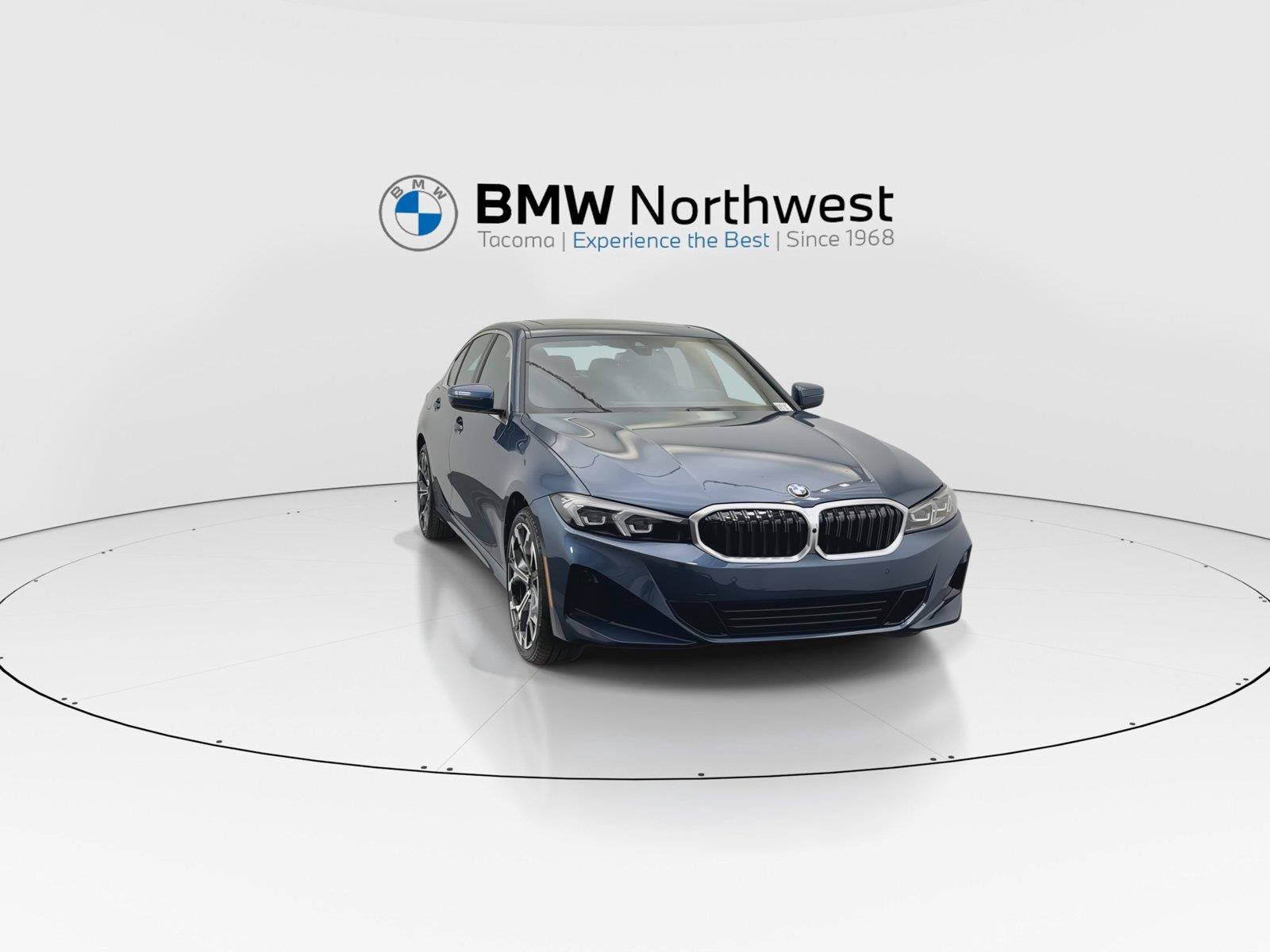 New 2026 BMW 330i xDrive Sedan w/ Convenience Package AWD/4WD image 7