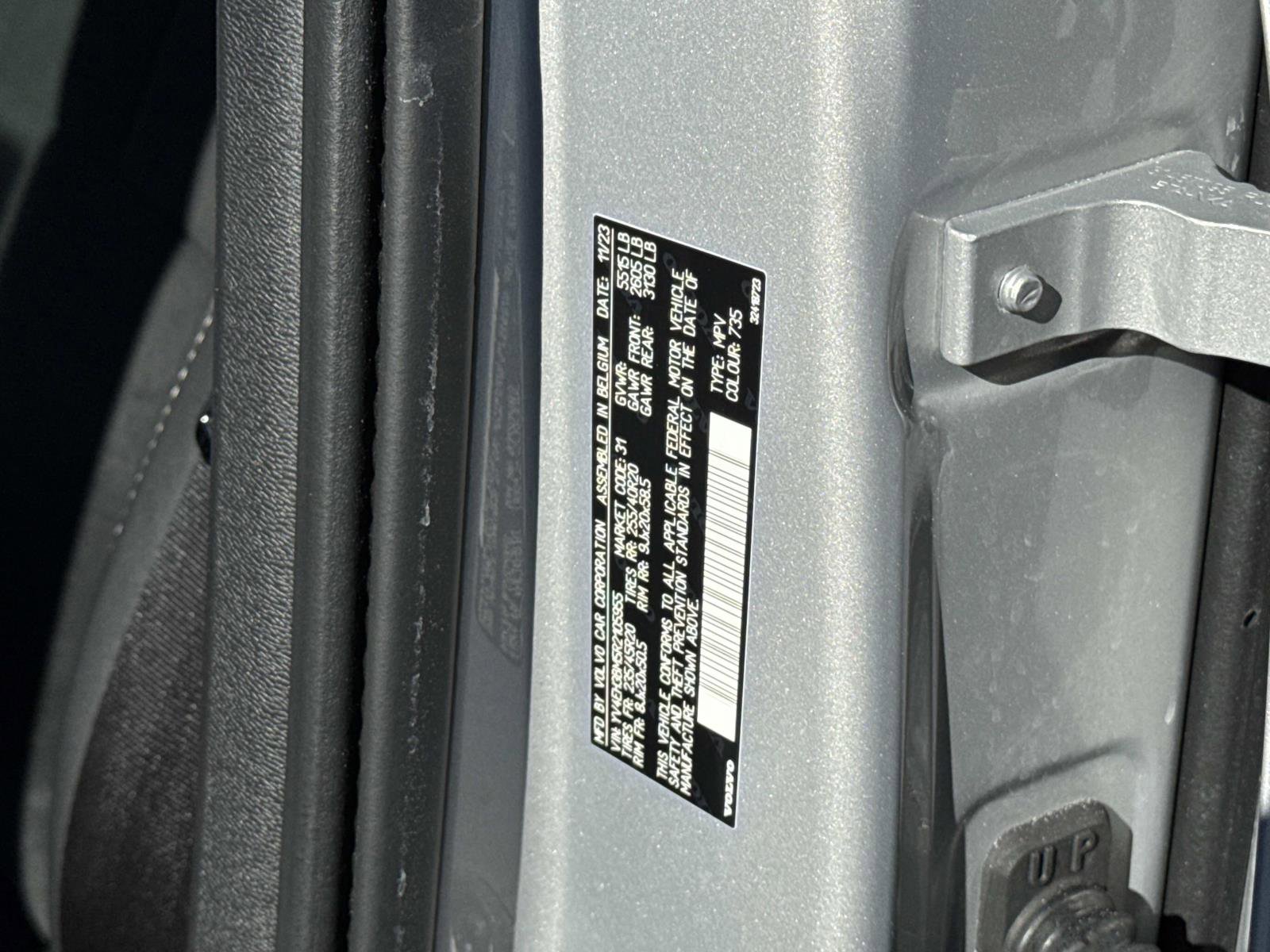 Used 2024 Volvo C40 P8 Recharge Ultimate image 32