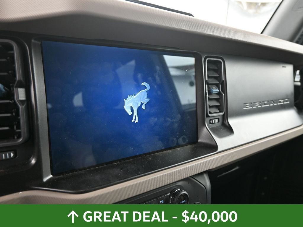 Used 2021 Ford Bronco Wildtrak image 30