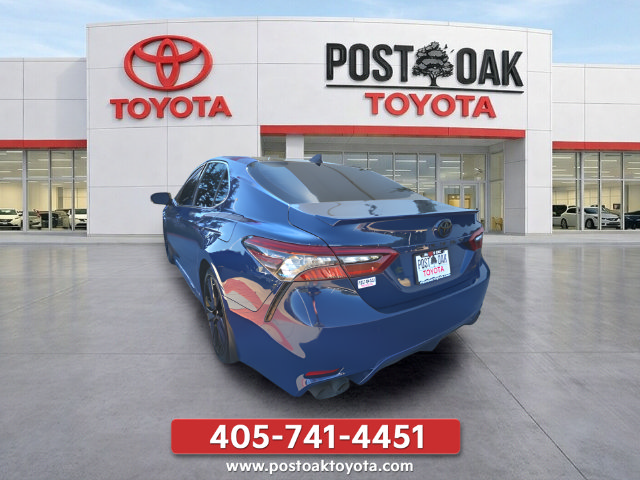 Used 2023 Toyota Camry XSE FWD image 5