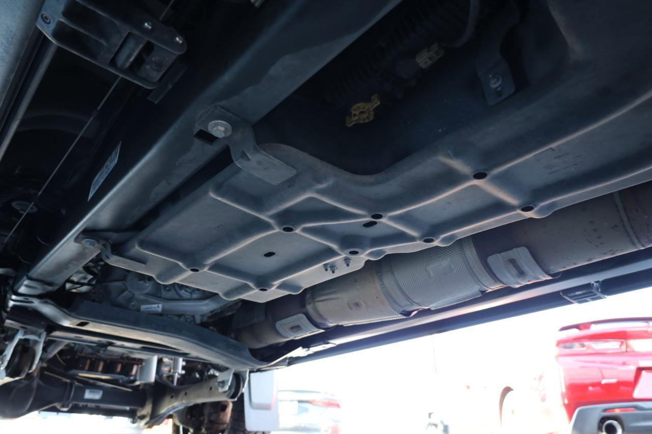 Used 2019 Ford F450 Platinum w/ Platinum Ultimate Package AWD/4WD image 21