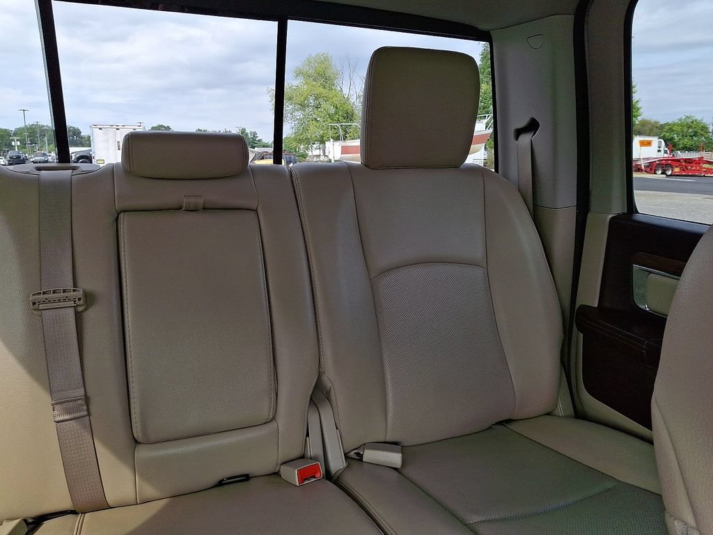 Used 2017 RAM 1500 Laramie AWD/4WD image 21