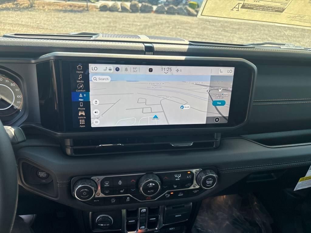 New 2025 Jeep Gladiator Sport image 20