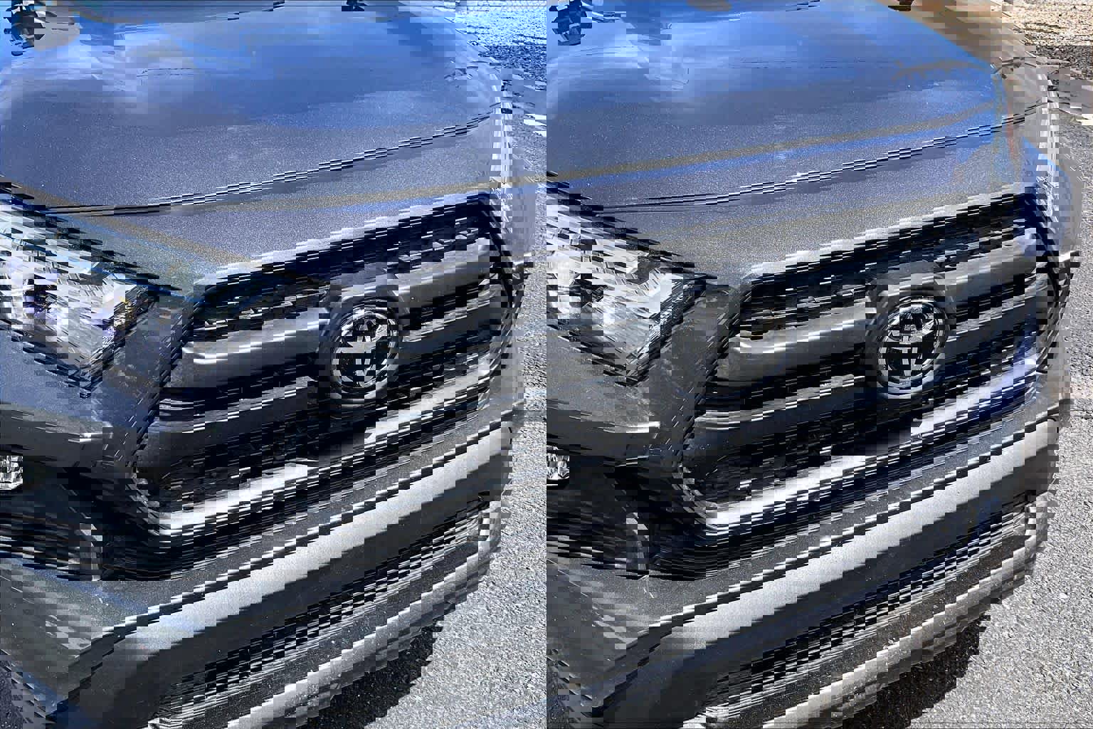 Used 2022 Toyota RAV4 TRD Off-Road w/ TRD Off-Road Weather Package image 32