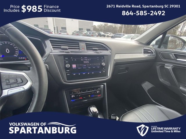 Used 2023 Volkswagen Tiguan SE image 22