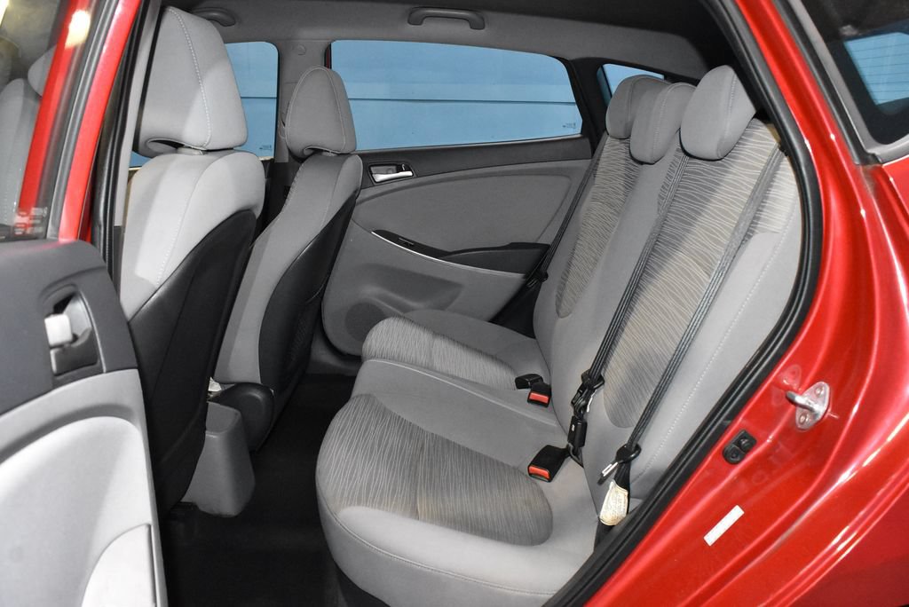 Used 2017 Hyundai Accent SE FWD image 17