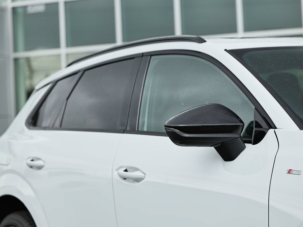 New 2026 Audi Q3 quattro 2.0T AWD/4WD image 3