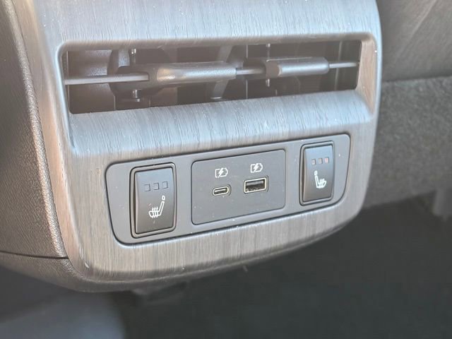 Used 2024 Nissan Ariya FWD image 24