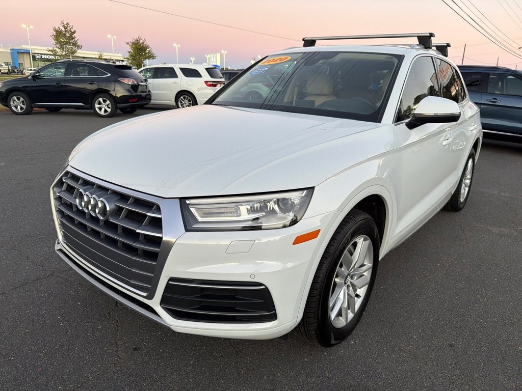 Used 2020 Audi Q5 2.0T Premium w/ Convenience Package image 1