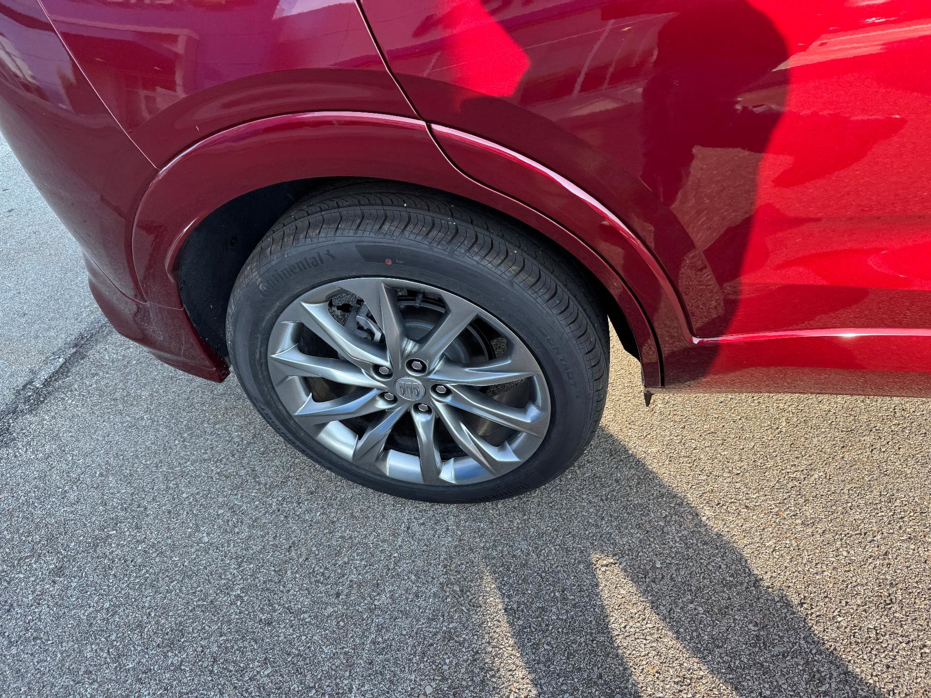 Used 2025 Buick Encore GX Avenir w/ Avenir Technology Package image 10