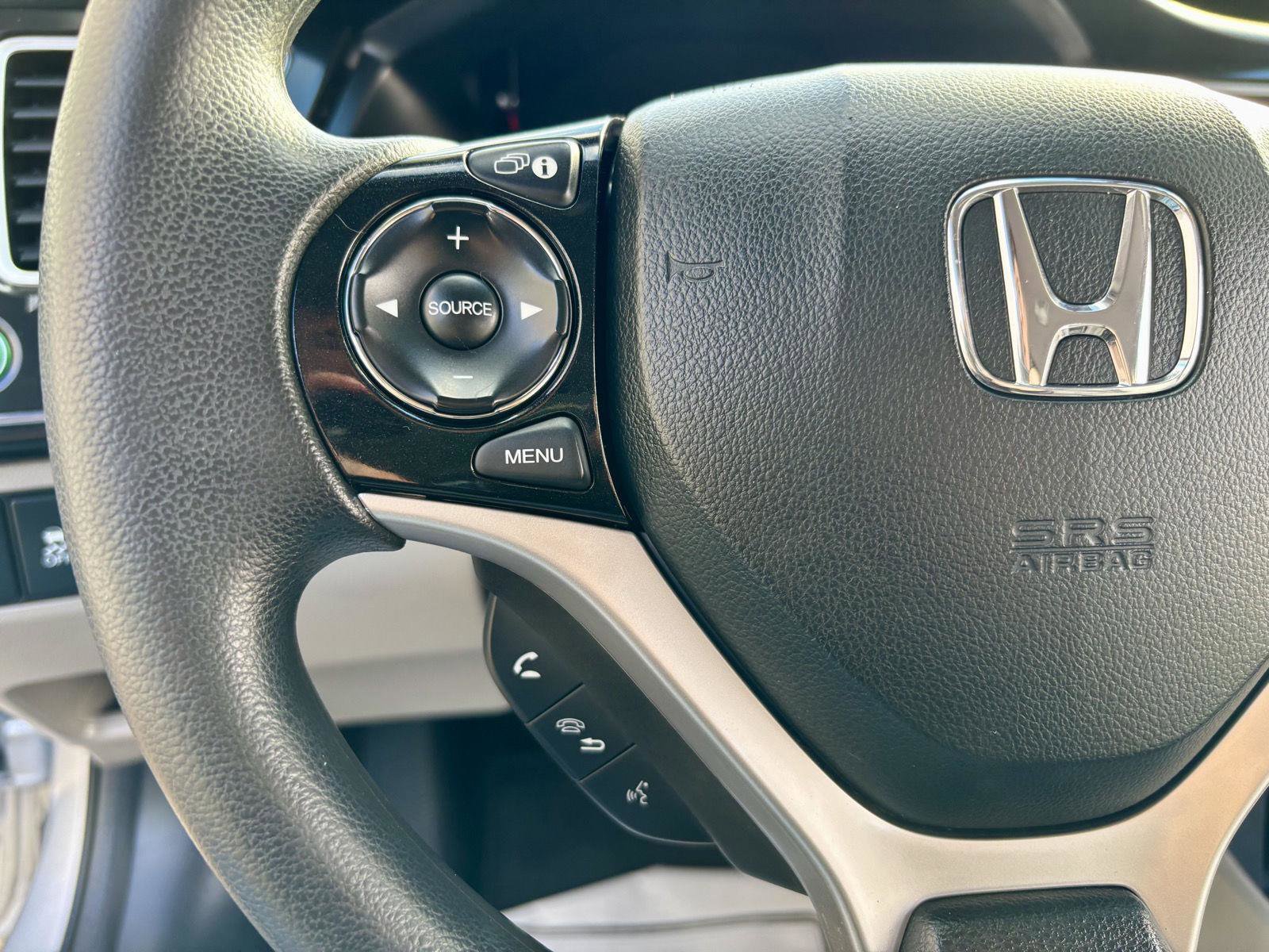 Used 2014 Honda Civic Hybrid Sedan image 24