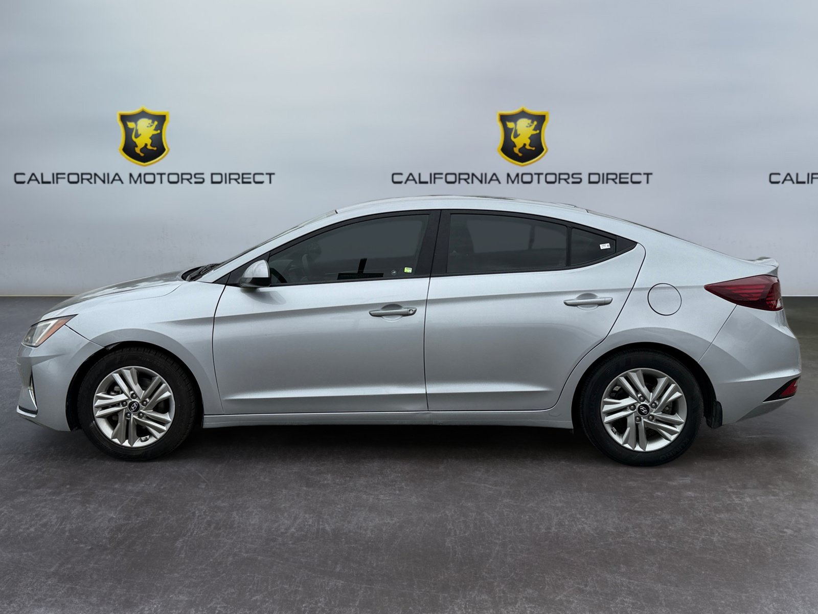 Used 2020 Hyundai Elantra SEL FWD image 2