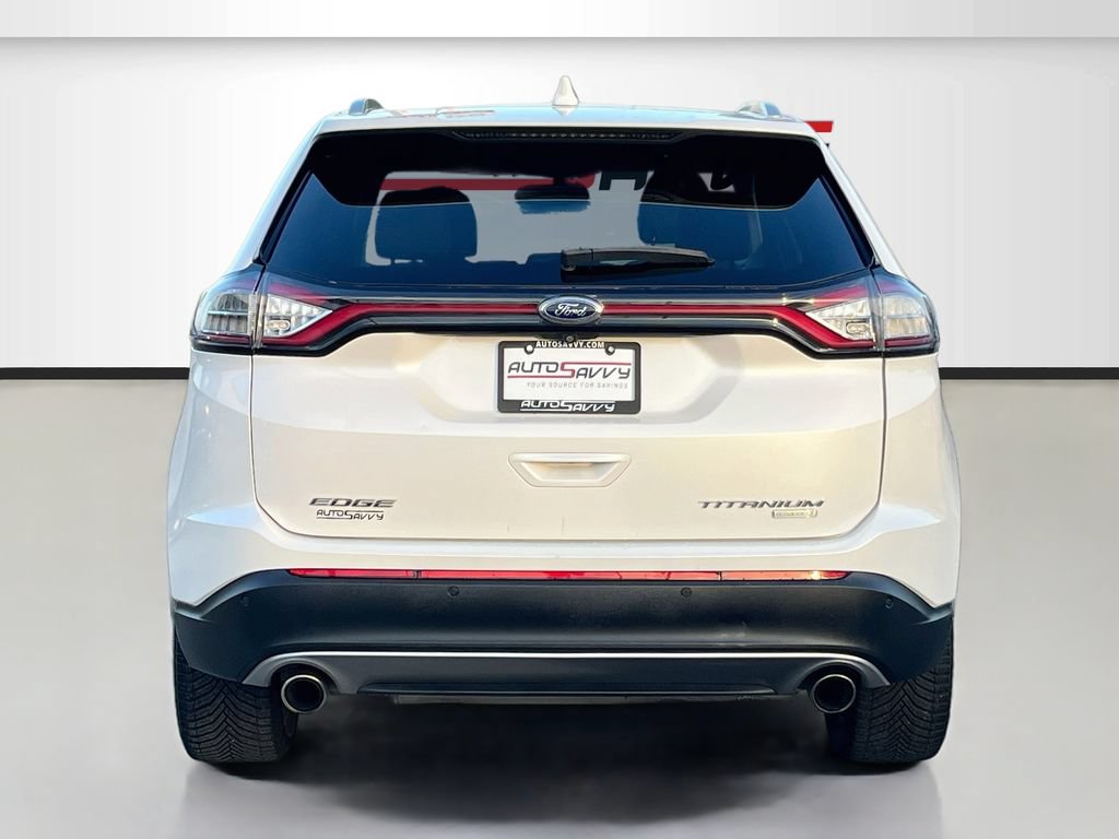 Used 2015 Ford Edge Titanium w/ Technology Package FWD image 6