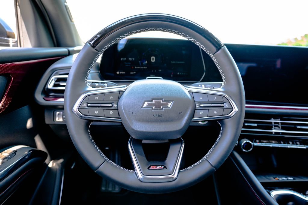 New 2026 Chevrolet Traverse Z71 w/ Enhanced Driving Package AWD/4WD image 14