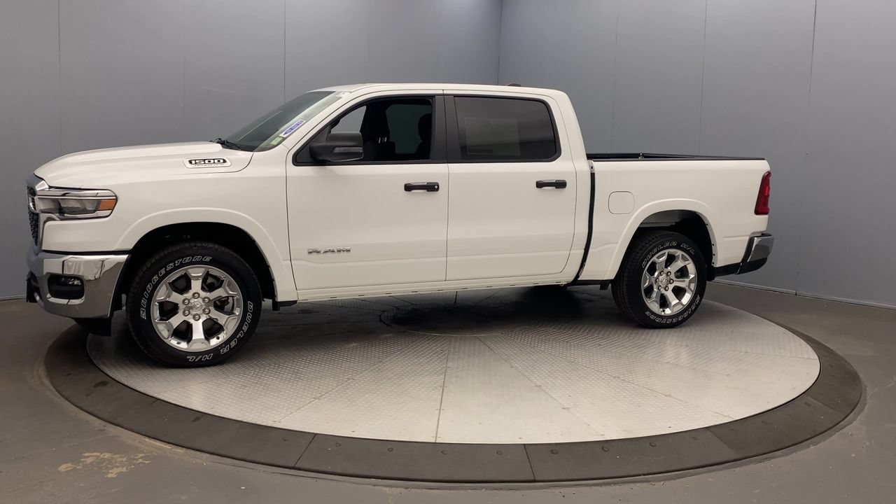 Used 2026 RAM 1500 Big Horn AWD/4WD image 9