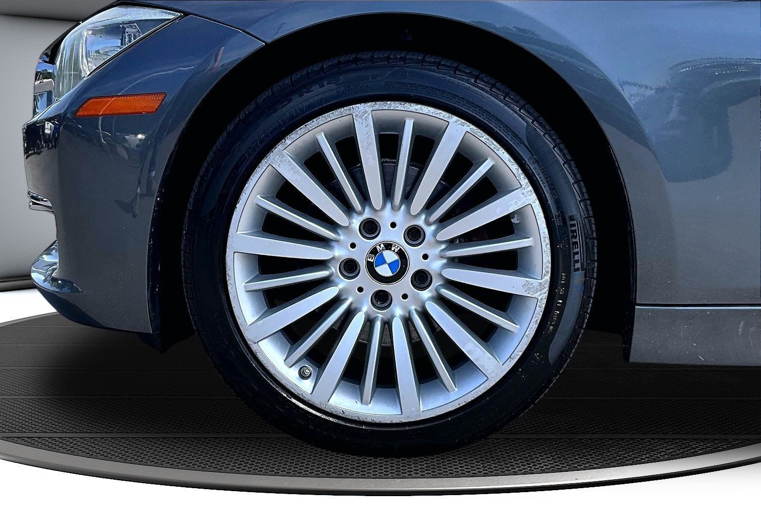 Used 2013 BMW 328i Sedan RWD image 33