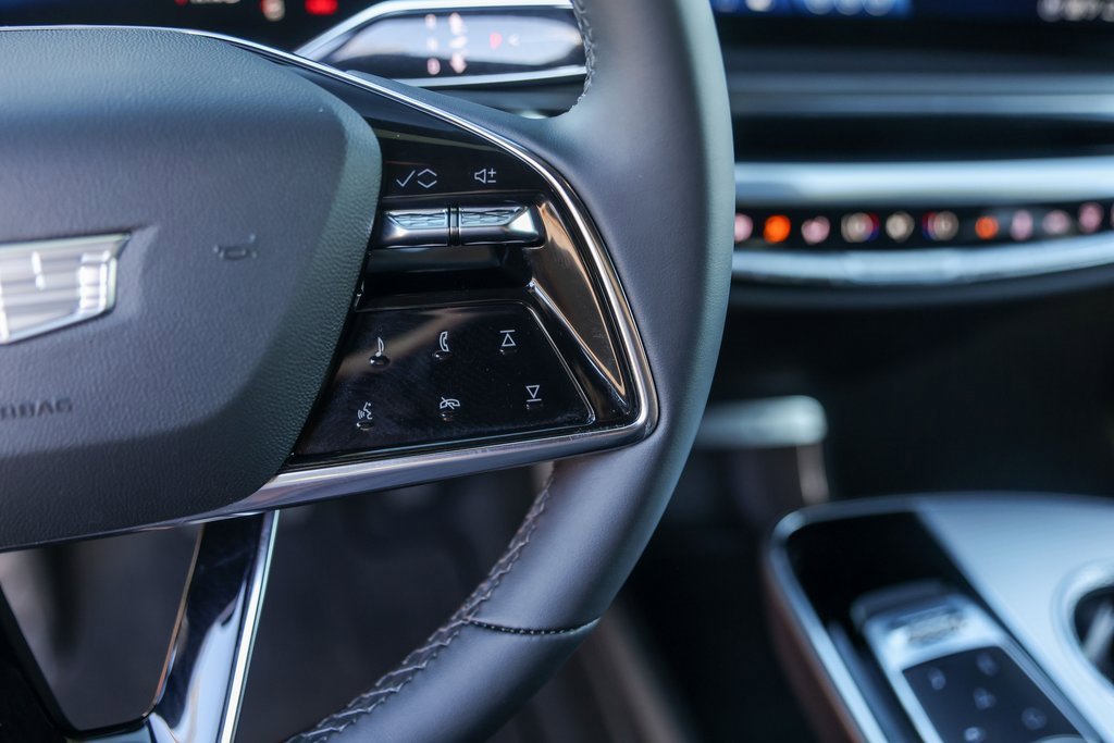 Used 2024 Cadillac Lyriq Tech w/ Driver Assist Package image 12