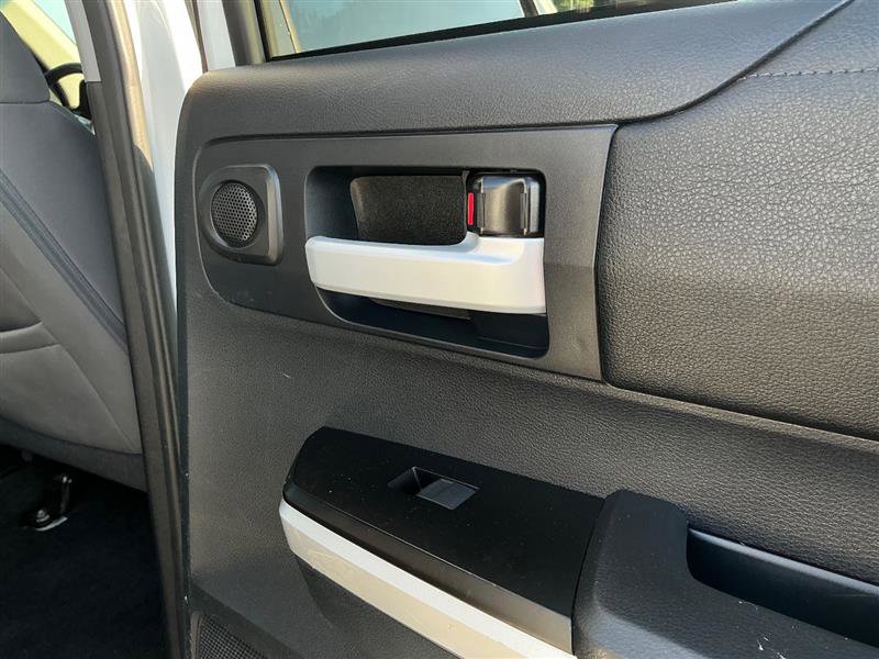 Used 2016 Toyota Tundra SR5 w/ TRD Off Road Package image 27