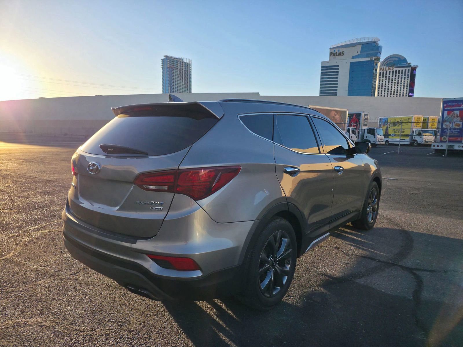 Used 2018 Hyundai Santa Fe Sport w/ 2.0T Ultimate Tech Package 05 FWD image 5