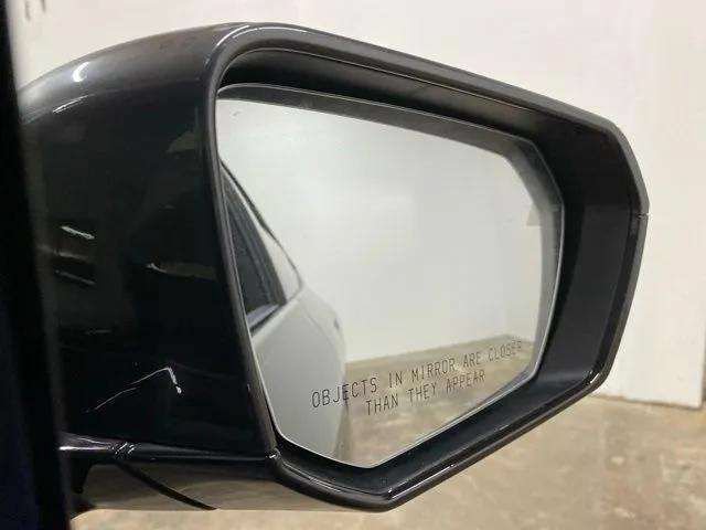 Used 2023 BMW iX xDrive50 AWD/4WD image 98