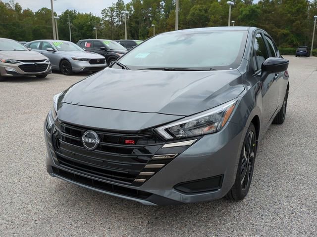 New 2025 Nissan Versa SR w/ Trunk Package image 9