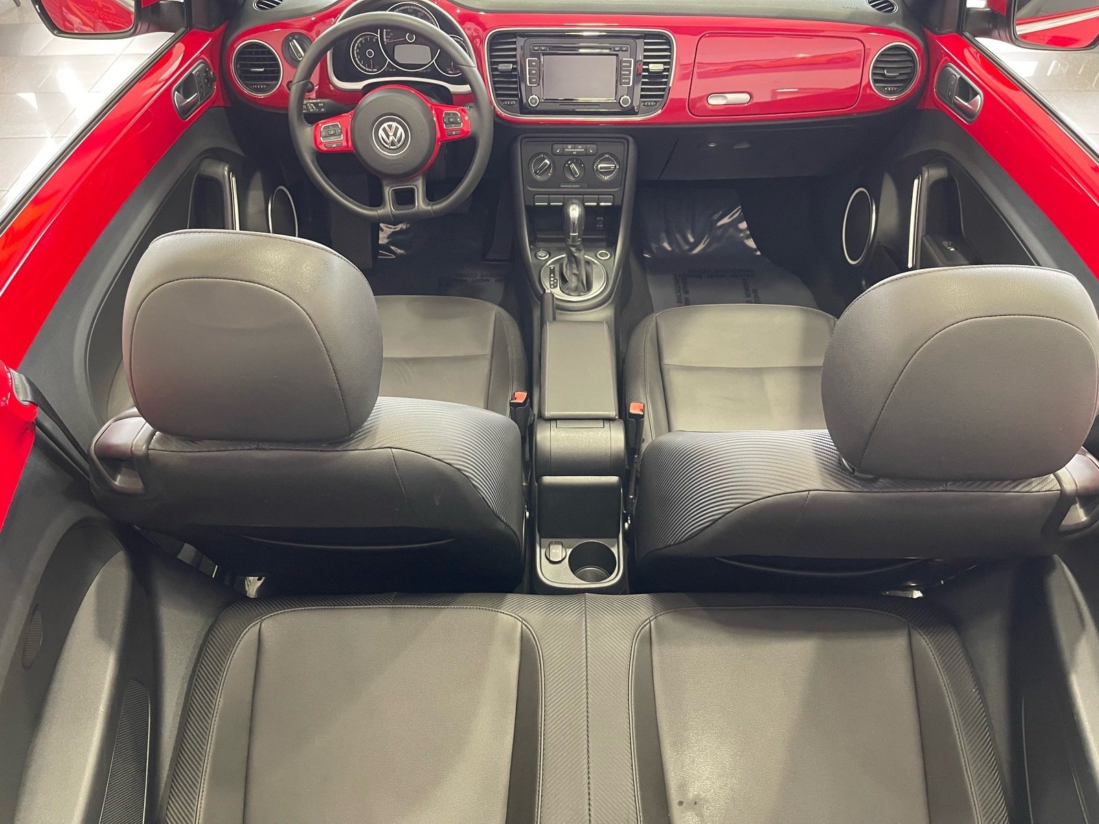 Used 2014 Volkswagen Beetle 1.8T FWD image 29