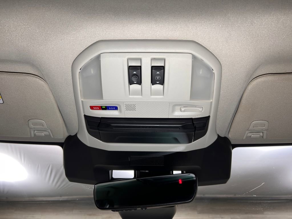 Used 2025 Subaru Ascent Bronze Edition image 15